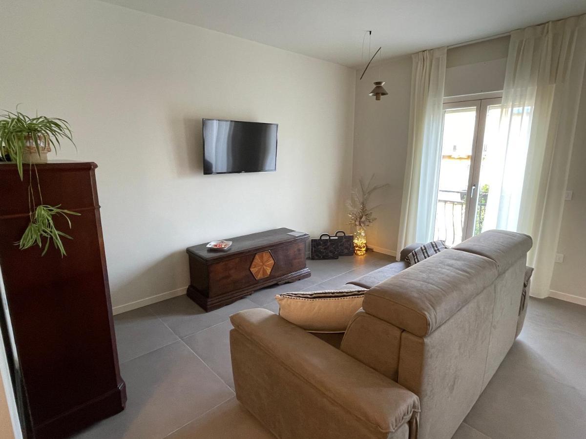Lucia Holiday Apartments Lazise Eksteriør billede