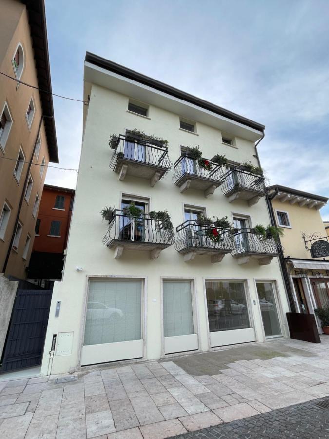 Lucia Holiday Apartments Lazise Eksteriør billede