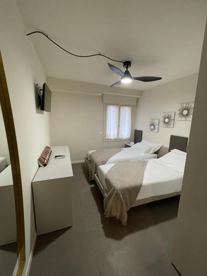Lucia Holiday Apartments Lazise Eksteriør billede