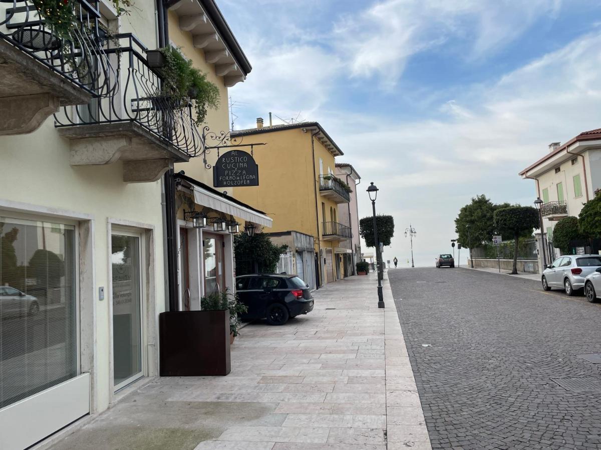 Lucia Holiday Apartments Lazise Eksteriør billede